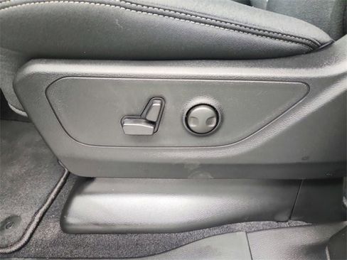 New 2026 RAM 1500 4x4 Crew Cab image 20