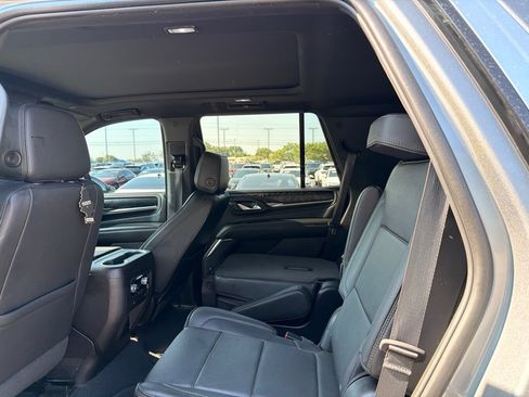 Used 2022 GMC Yukon Denali AWD/4WD image 18