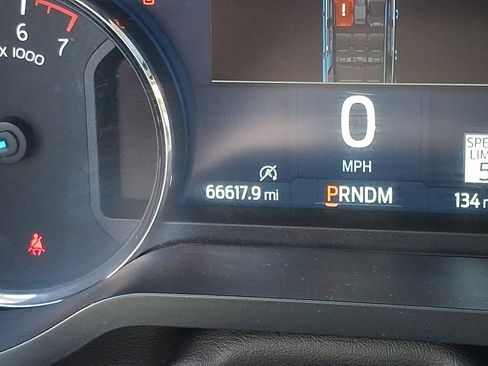 Used 2024 Ford Expedition Max Limited image 23