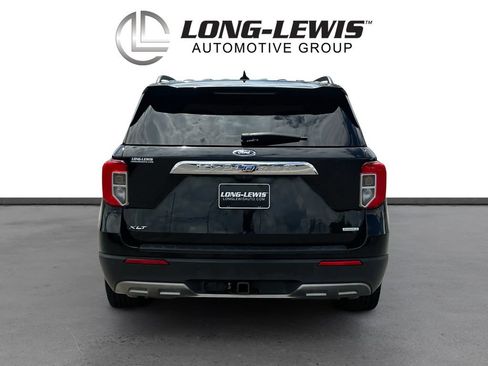 Used 2020 Ford Explorer XLT w/ Equipment Group 202A RWD image 5