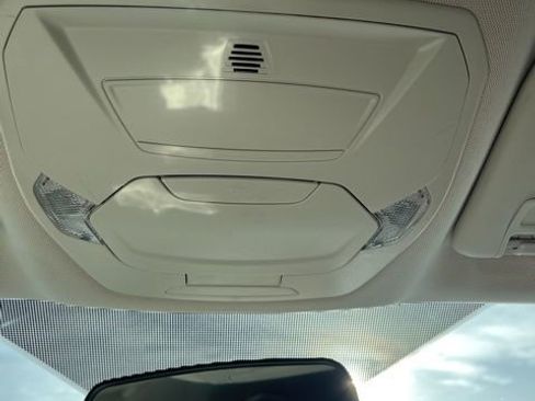 Used 2018 Ford Escape SEL image 41