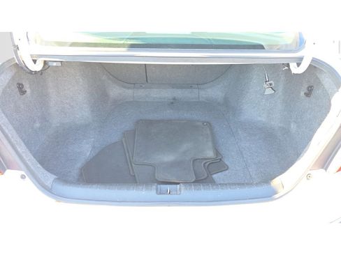 Used 2018 Honda Accord EX-L image 12