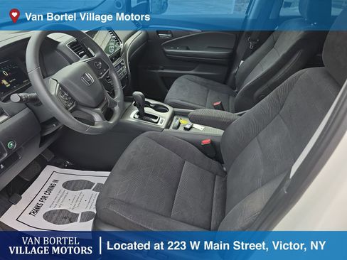 Used 2019 Honda Pilot EX image 9