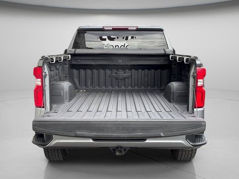 Used 2021 Chevrolet Silverado 1500 Custom AWD/4WD image 5