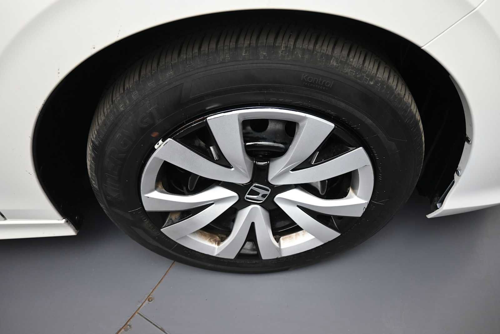 Certified 2025 Honda Civic LX image 13