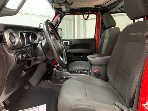 Used 2022 Jeep Gladiator Overland image 4