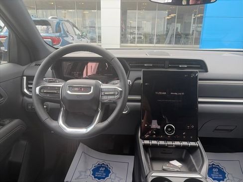 New 2027 GMC Terrain Elevation w/ LPO, Floor Liner Package FWD image 14