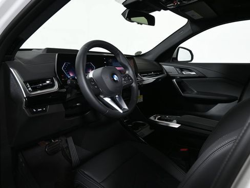 New 2026 BMW X2 xDrive28i w/ Technology Package AWD/4WD image 15
