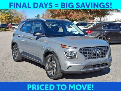 Certified 2023 Hyundai Venue Limited w/ Cargo Package