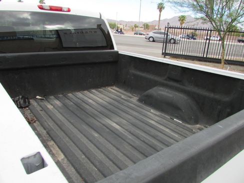 Used 2007 Chevrolet Silverado 2500 LT w/ 2LT Convenience Package AWD/4WD image 14