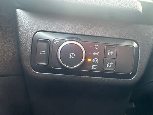 Used 2020 Ford Escape SEL FWD image 27