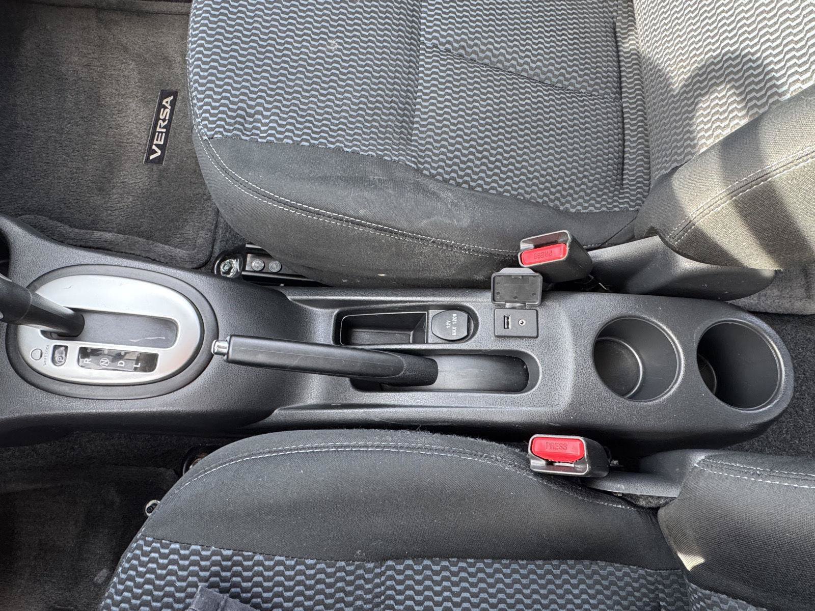 Used 2015 Nissan Versa Note SV FWD image 22