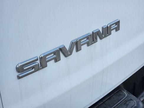 New 2025 GMC Savana 2500 Extended w/ Driver Convenience Package image 7