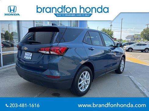 Used 2024 Chevrolet Equinox LS w/ LS Convenience Package AWD/4WD image 6
