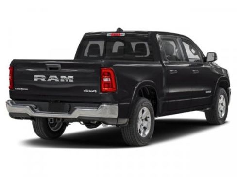 Used 2025 RAM 1500 Big Horn AWD/4WD image 5