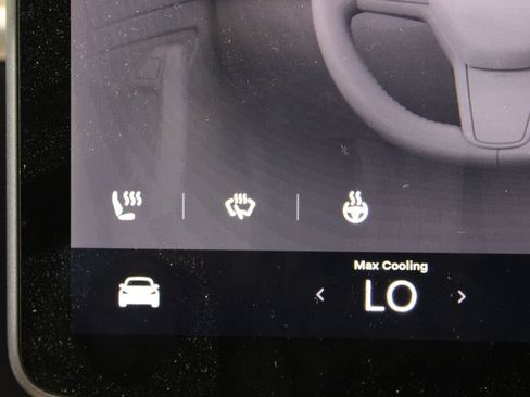 Used 2023 Tesla Model 3 Standard Range RWD image 30
