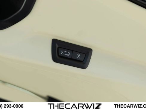 Used 2019 Rolls-Royce Cullinan AWD/4WD image 80