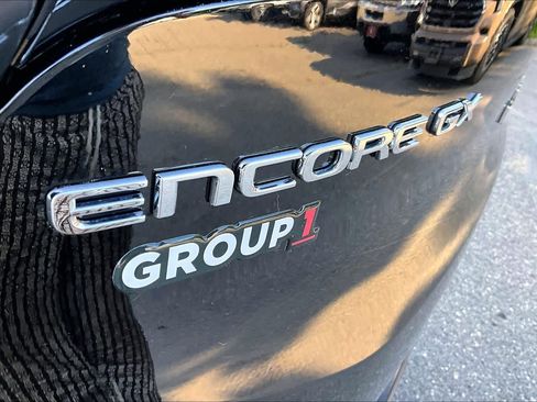 Used 2024 Buick Encore GX Avenir w/ Avenir Technology Package FWD image 10