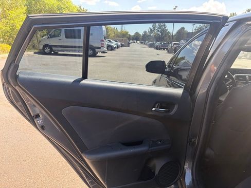 Used 2018 Toyota Prius Three FWD image 17