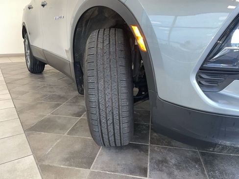 Used 2024 Chevrolet Blazer LT w/ Convenience Package image 16