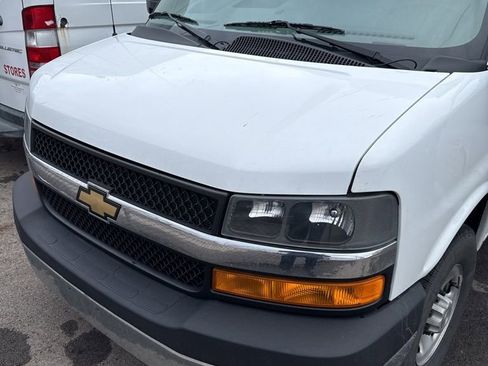 Used 2023 Chevrolet Express 3500 w/ Power Convenience Package image 1