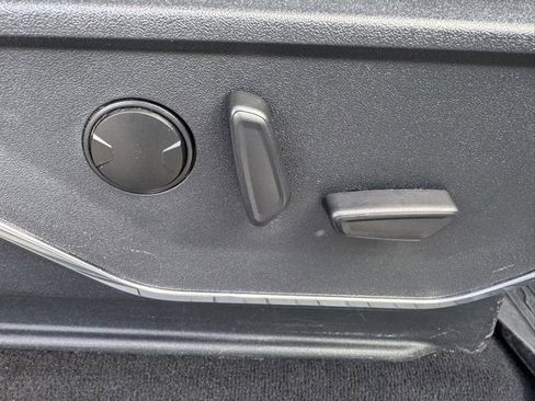 Used 2024 Ford F350 Lariat w/ Lariat Ultimate Package image 37