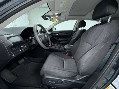 Used 2023 Honda Accord EX image 15