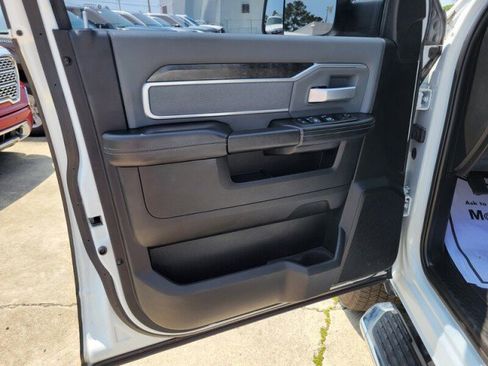 Used 2022 RAM 2500 Big Horn w/ Level A Equipment Group AWD/4WD image 25