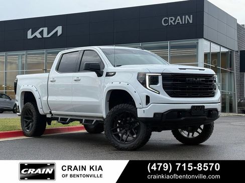 Used 2025 GMC Sierra 1500 Elevation w/ Preferred Package AWD/4WD image 1