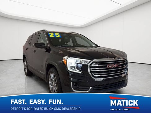 Used 2022 GMC Terrain SLT w/ Infotainment Package II AWD/4WD image 1