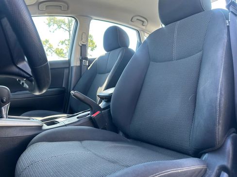Used 2018 Nissan Sentra S w/ Appearance Package FWD image 9