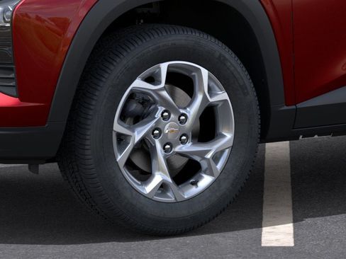 New 2026 Chevrolet Trax LS w/ LS Convenience Package FWD image 9
