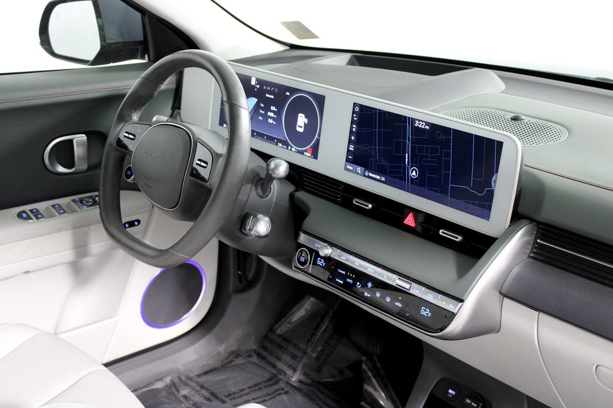 Used 2024 Hyundai Ioniq 5 Limited RWD image 11
