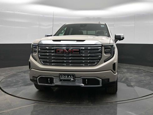 New 2026 GMC Sierra 1500 Denali w/ Technology Package image 3