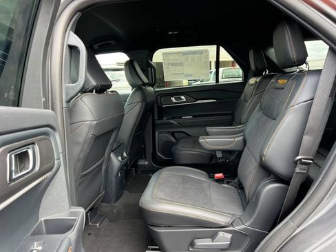 New 2026 Ford Explorer Tremor w/ Tremor Convenience Package AWD/4WD image 5