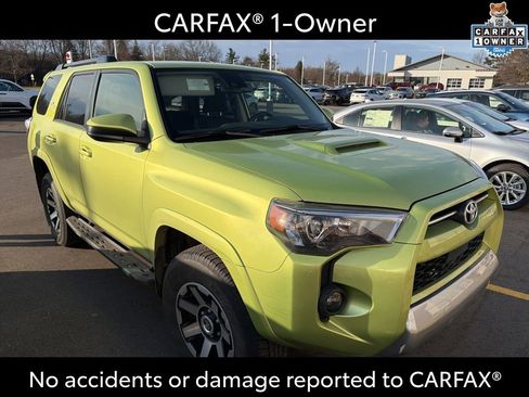 Used 2023 Toyota 4Runner TRD Off-Road AWD/4WD image 2