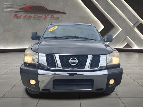 Used 2008 Nissan Titan SE image 3
