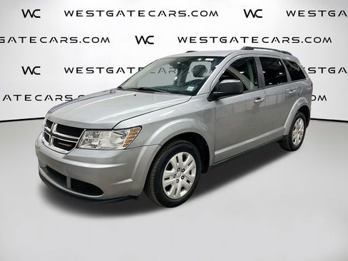 Used 2018 Dodge Journey SE w/ Popular Equipment Group image 1