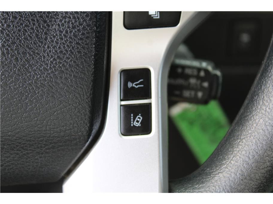 Used 2018 Toyota Tundra SR5 w/ SR5 Upgrade Package AWD/4WD image 21