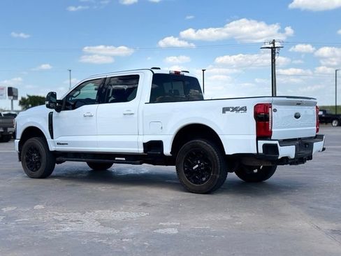 Certified 2024 Ford F250 Lariat w/ Lariat Ultimate Package AWD/4WD image 4