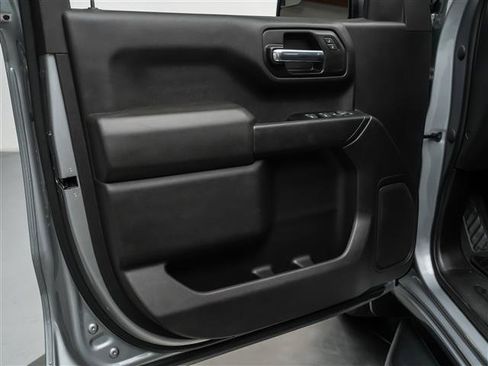 Used 2023 Chevrolet Silverado 1500 Custom RWD image 27