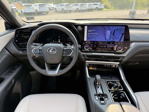 Used 2026 Lexus TX 350 AWD w/ Technology Package image 8