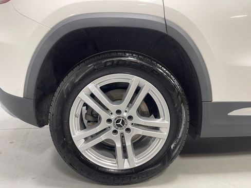Used 2023 Mercedes-Benz GLA 250 4MATIC image 15