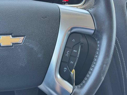 Used 2015 Chevrolet Traverse LT FWD image 12