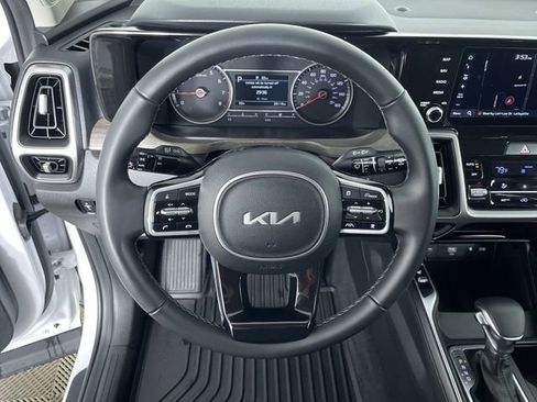 Used 2023 Kia Sorento X-Line EX image 27