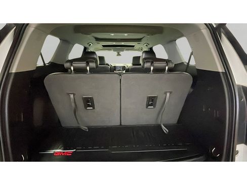 Used 2020 GMC Acadia SLT image 17