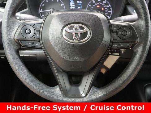 Used 2024 Toyota Corolla LE image 21
