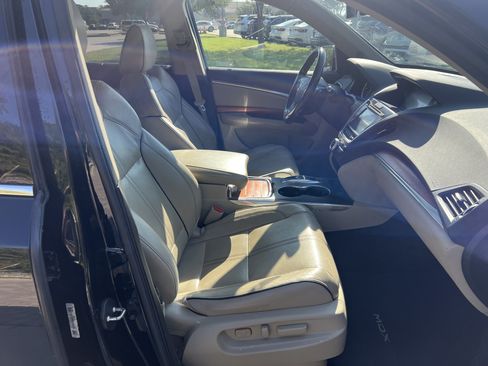 Used 2018 Acura MDX w/ Advance Package FWD image 28