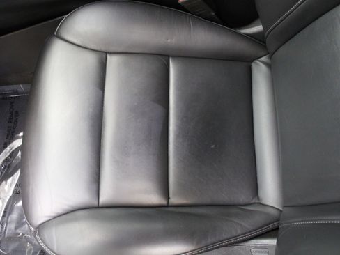 Used 2023 Cadillac XT4 Premium Luxury AWD/4WD image 17