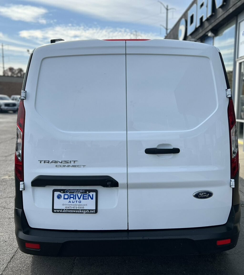 Used 2019 Ford Transit Connect XL FWD image 4